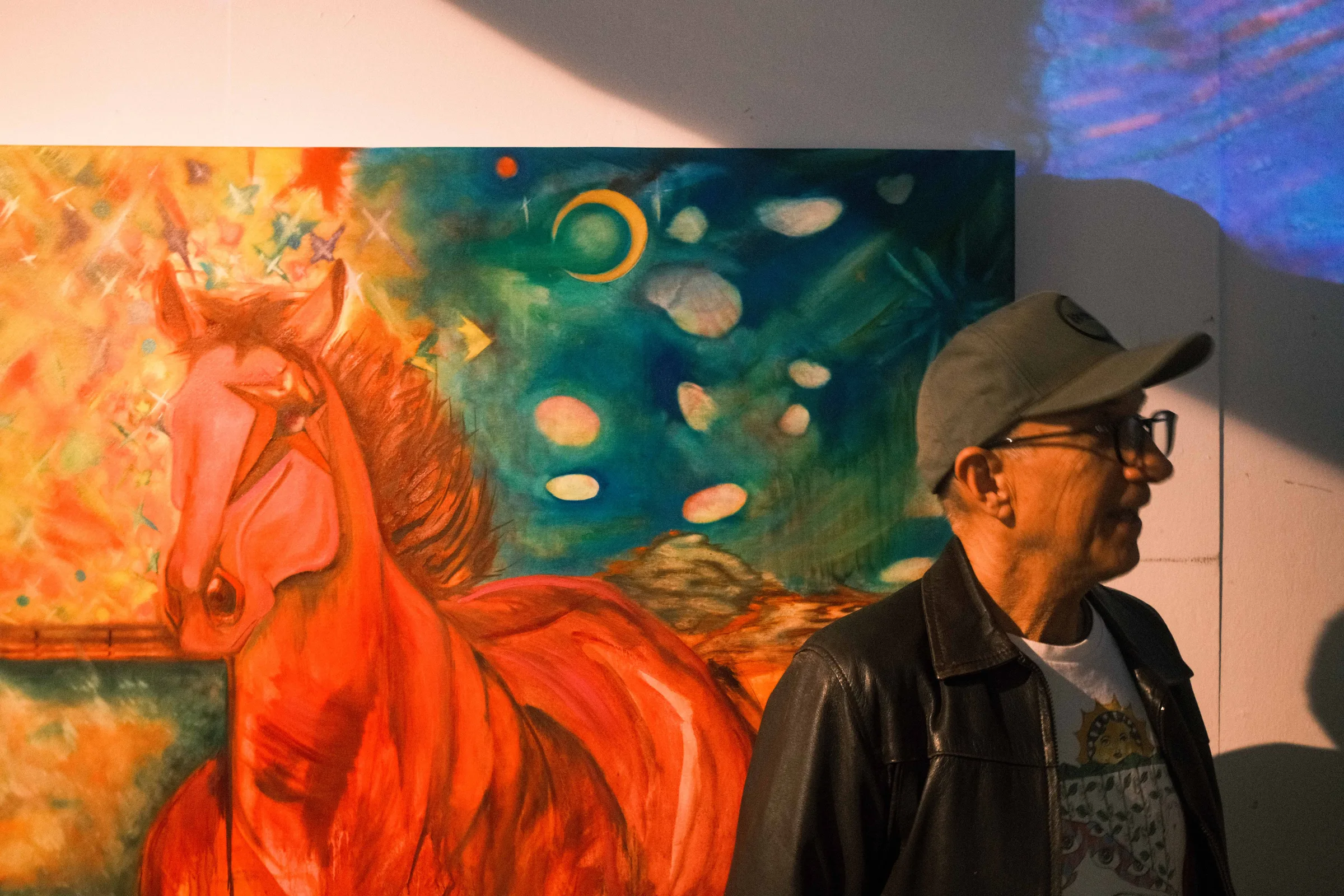 Waiting for the Captain photo 44